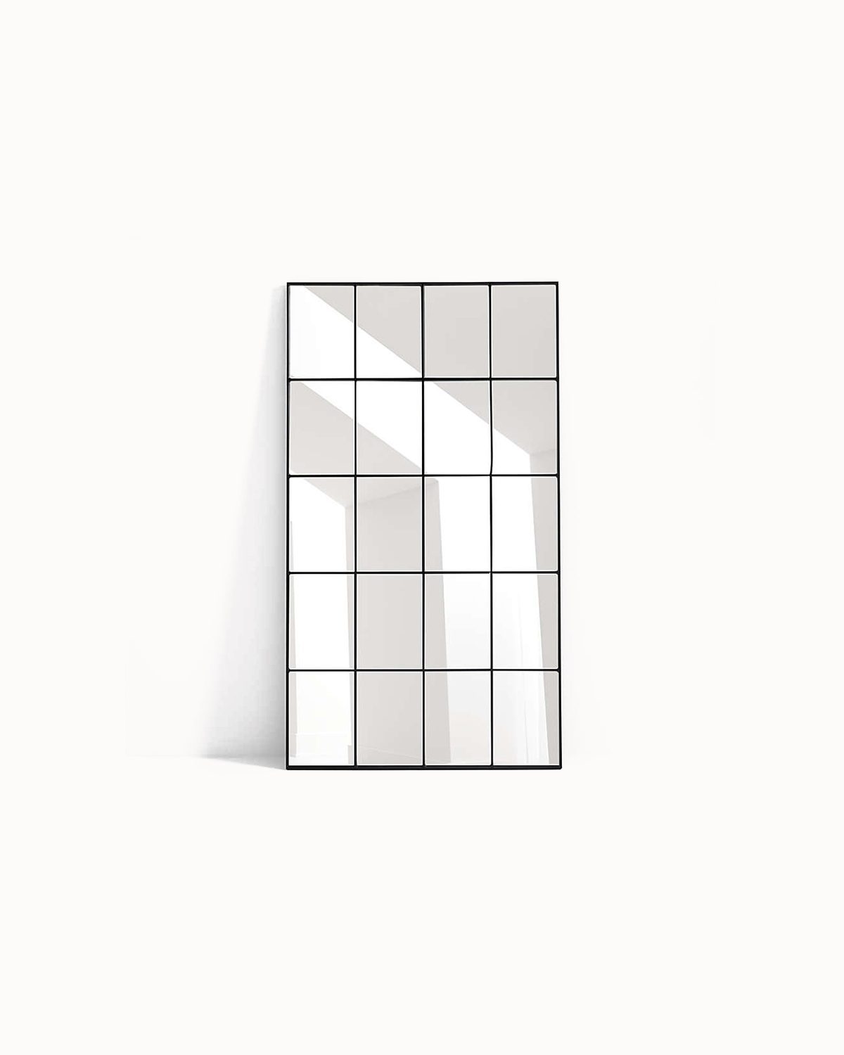 Tailored Wall Mirror Display Shelf