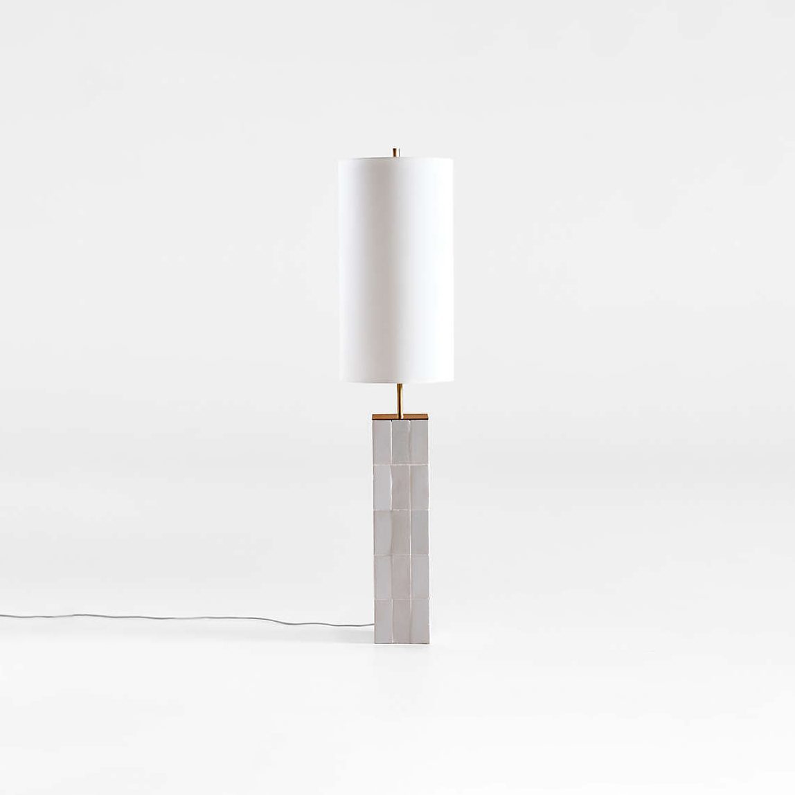 Industrial Standing Lamp Assembly Friendly
